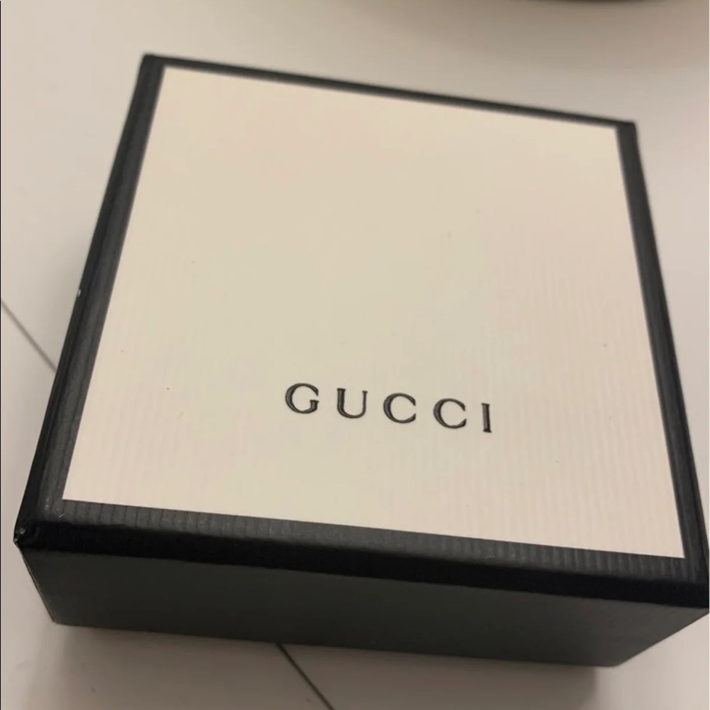 Authentic Gucci ring rare heart